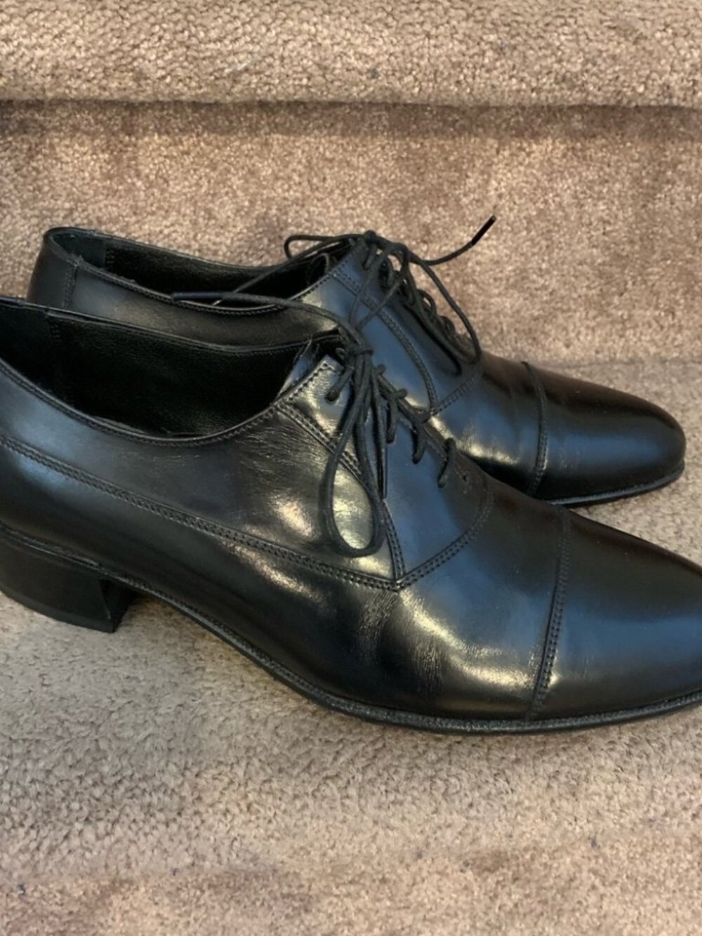 Florsheim Men’s Black Leather Dress Shoes Size 10 1/2 E